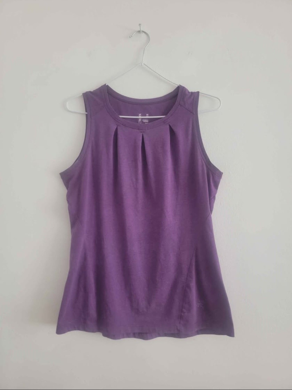 Arc'teryx Purple Pleated Women's Tank Top